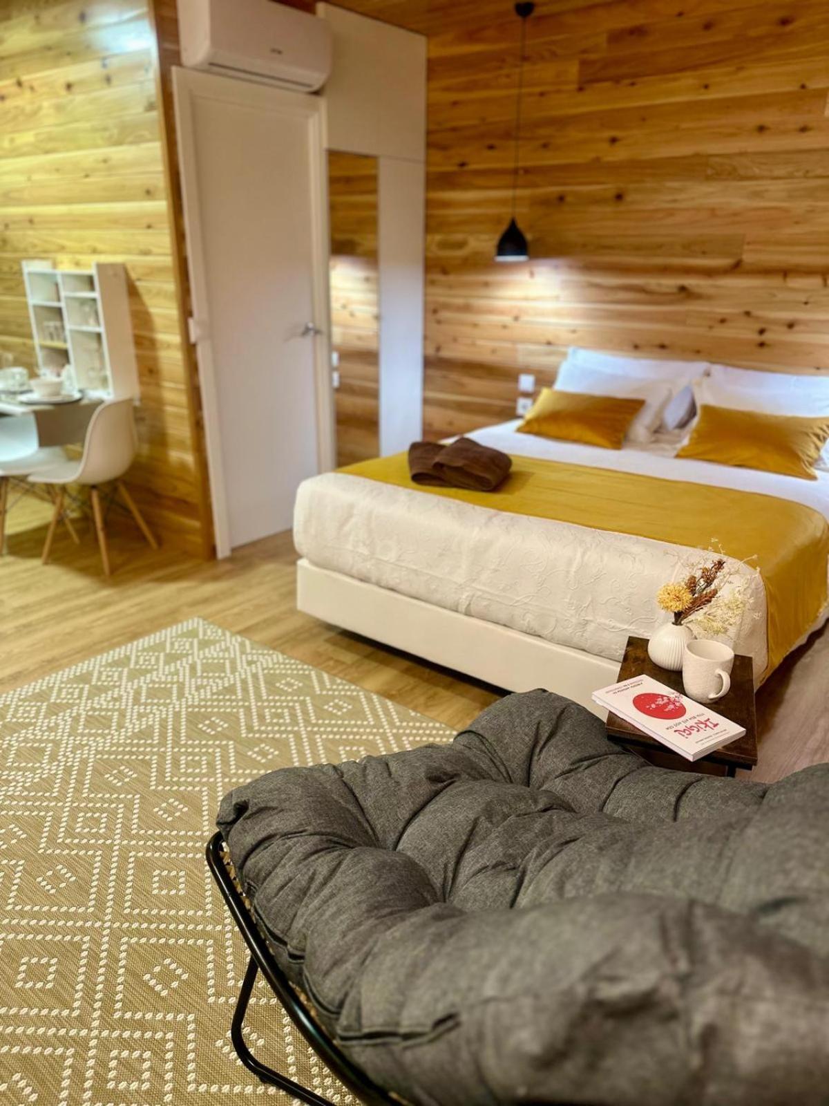 Furnas Spring Lodge Room photo